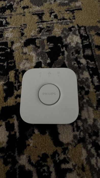 Becuri philips hue