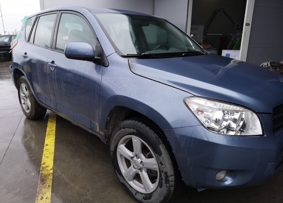 Usa fata stanga/dreapta Toyota RAV 4 2005-2012