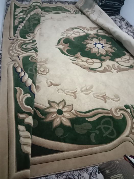 Gilam sotiladi turetski 4ga 5