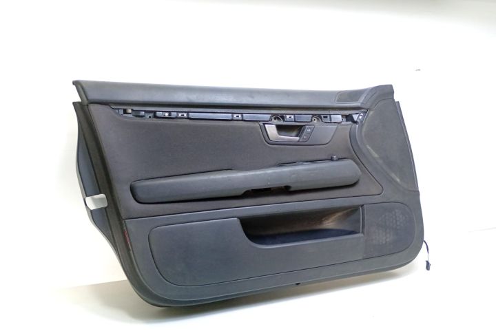 Fata usa stanga fata cu buton geam  8E1867105B Audi A4 B7