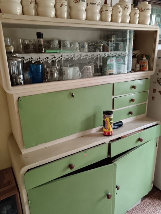 Donez mobilă veche Iasi