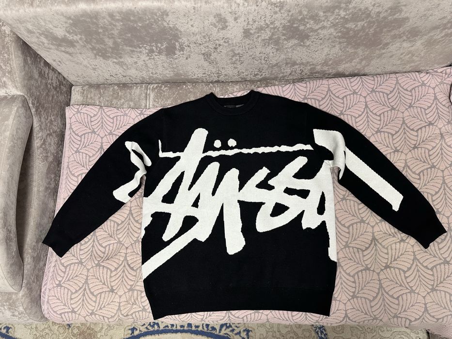 продам свитер stussy