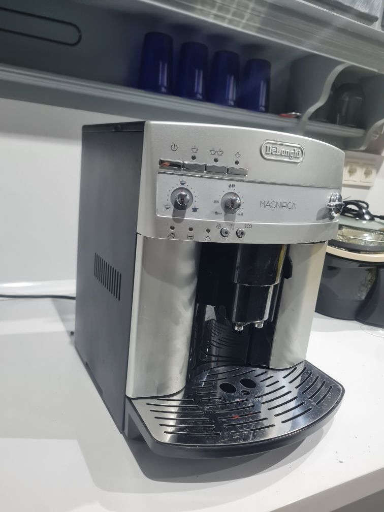 Кафе робот delonghi magnifica