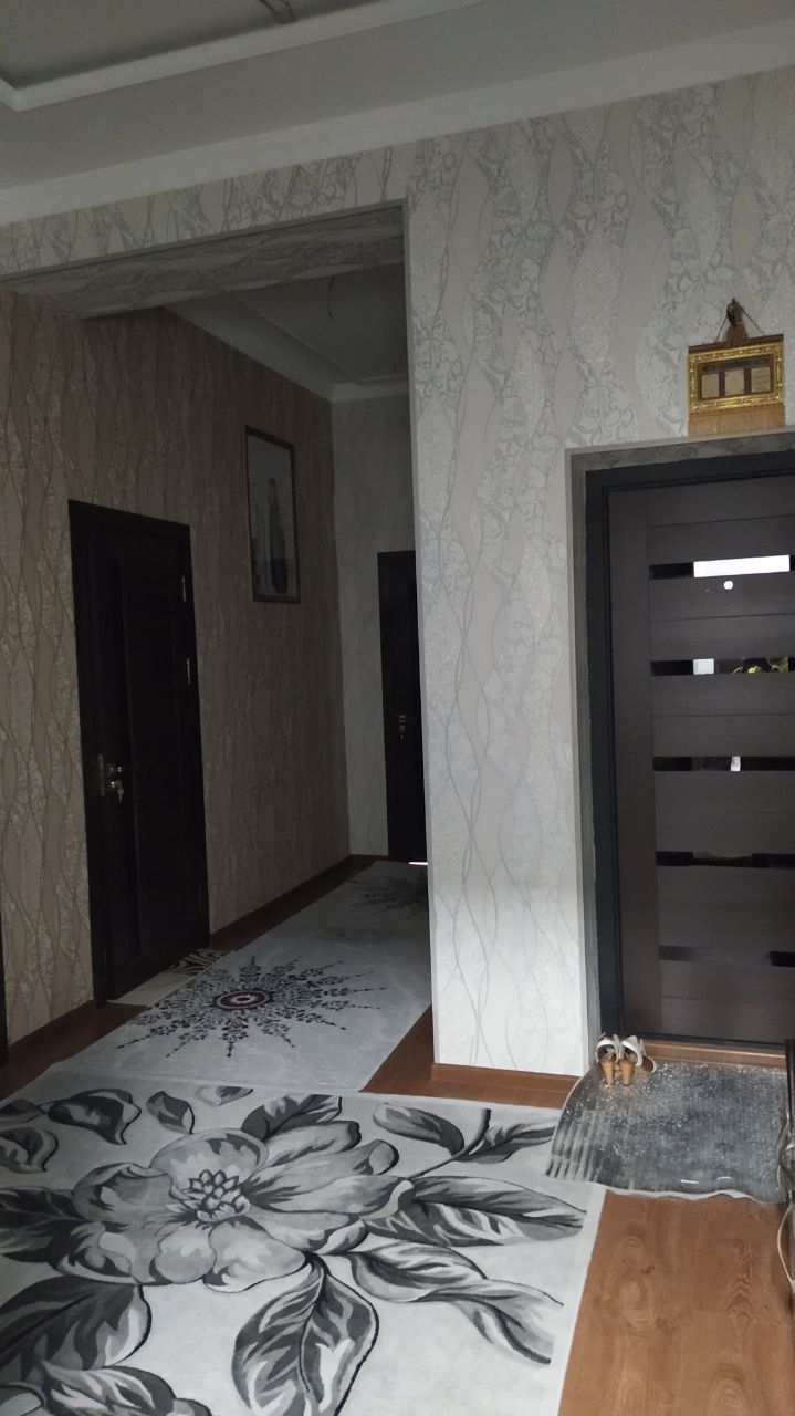Бухор шахар 5чи микрайондан 3 хоналиг 90кв хамма шароити билан янги кв