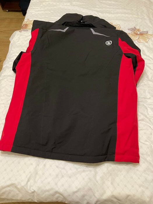 Geacă sky benger nou fără eticheta