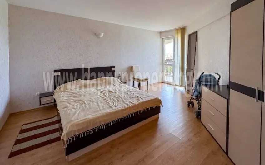 Продава се Тристаен апартамент в с. Равда, Област Бургас - 92 кв.м за 914 €/кв.м - Снимка #5