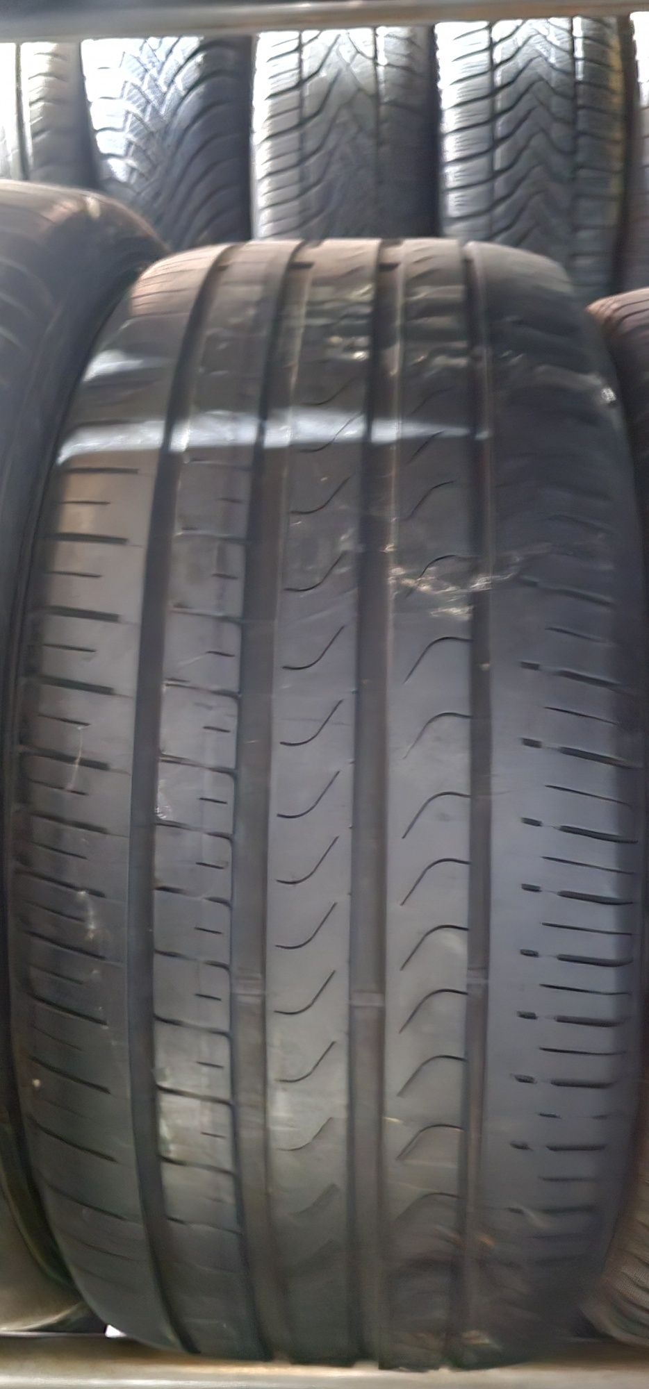 275 40 R 21 Pirelli vară