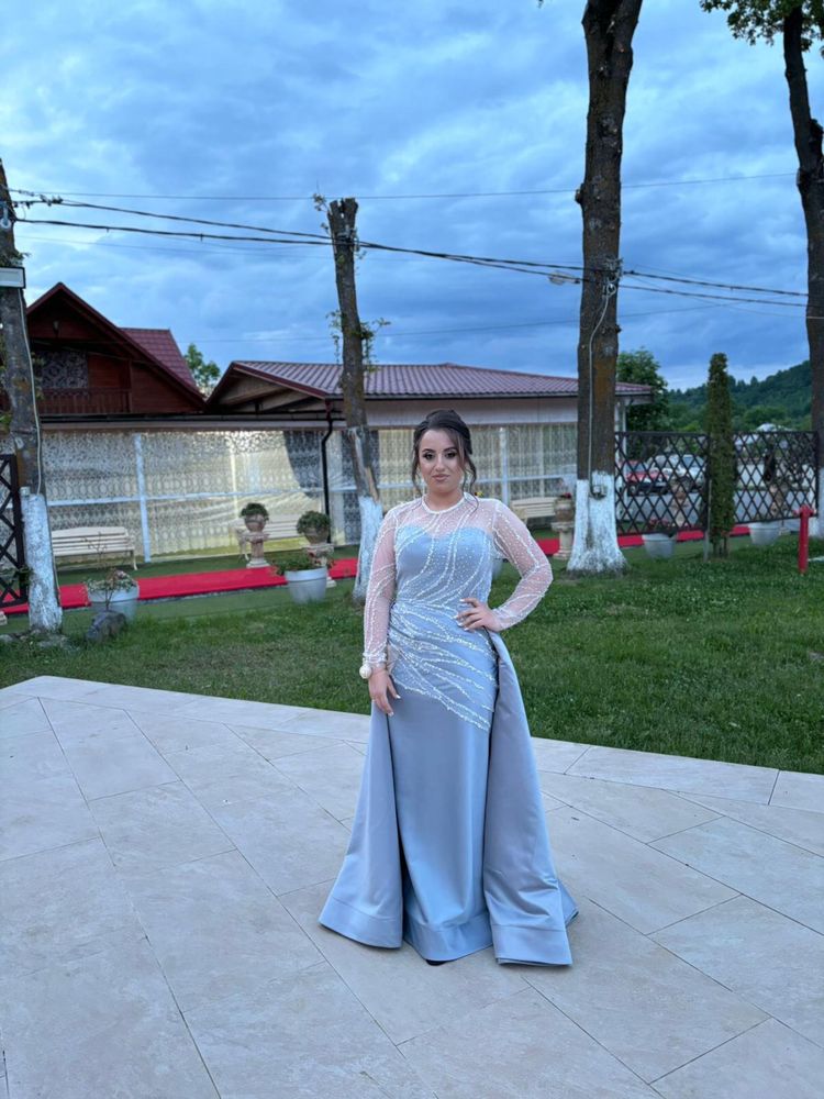 Rochie făcută pe comandă