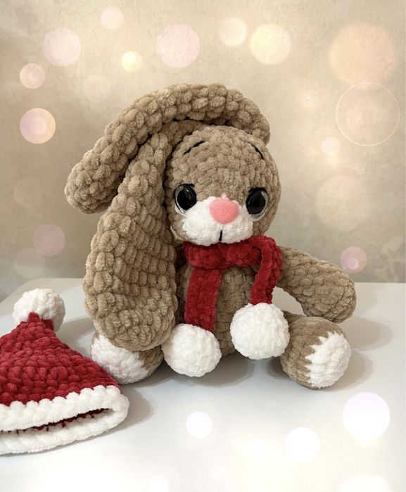 Игрушка зайчик в пижаме