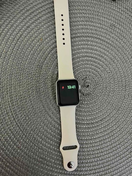 Часовник apple като нов