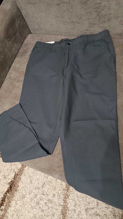 Брюки  UNI QLO.                            .