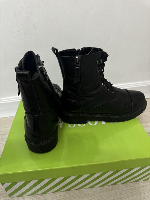 Кожанные ботинки зимние