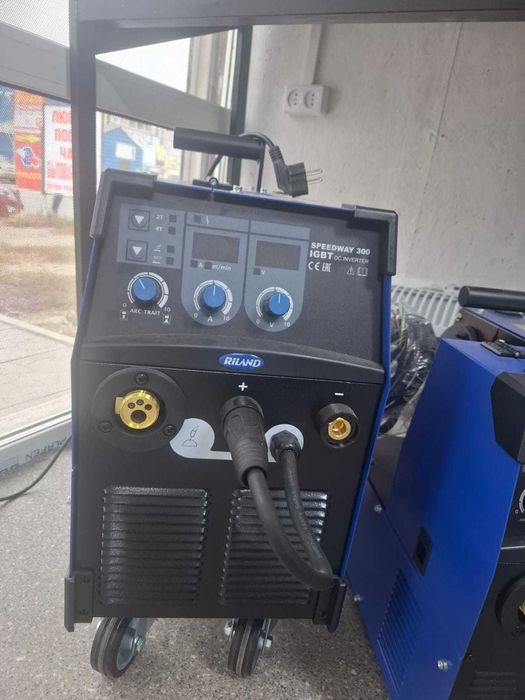 Сварочный аппарат полуавтомат (MIG/MAG, MMA)