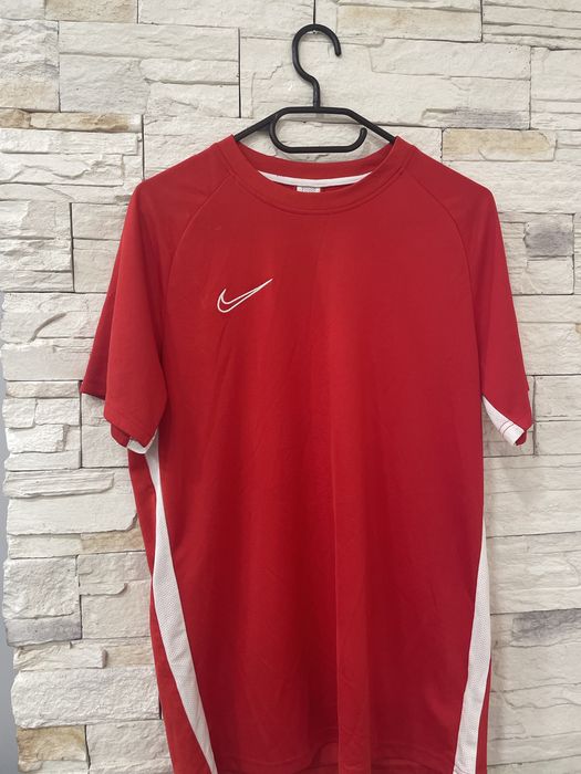 Тениска nike размер L