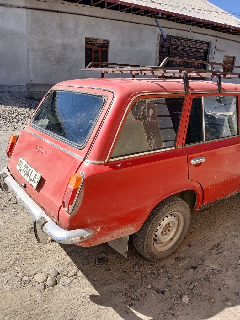 JuguliBaz 2102 Baz