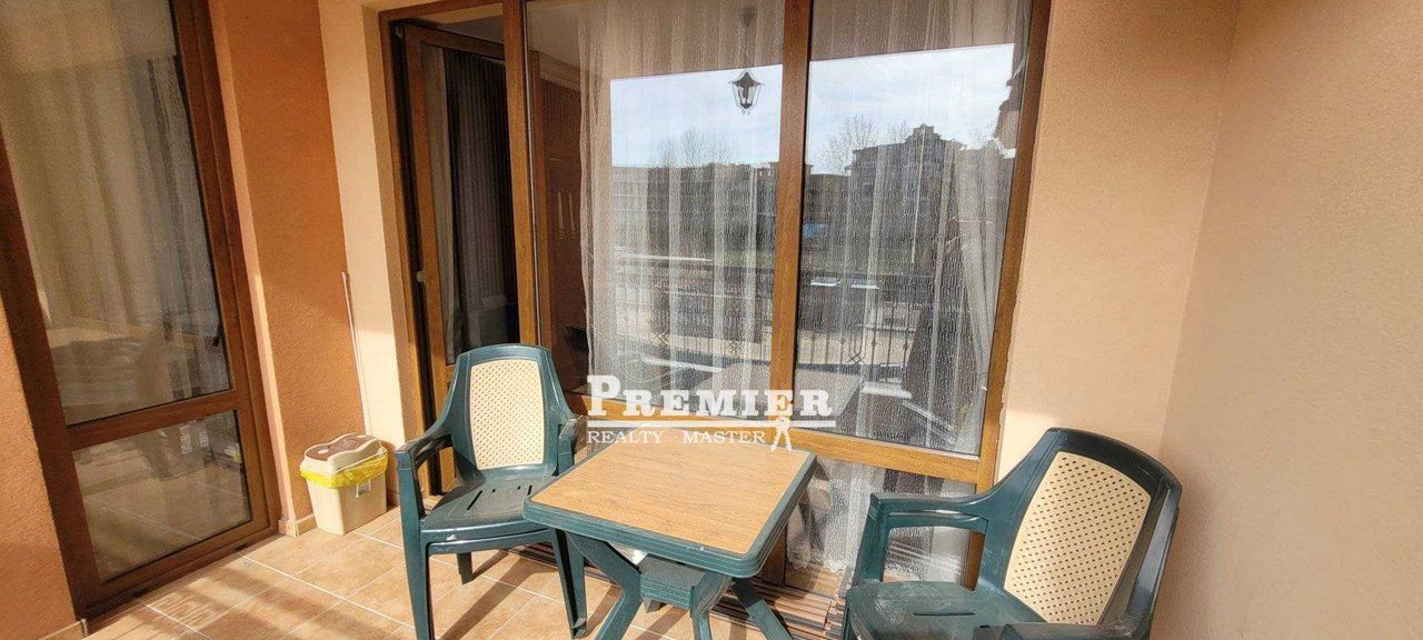 Продава се Двустаен апартамент в к.к. Слънчев бряг - 61 кв.м за 1378 €/кв.м - Снимка #3