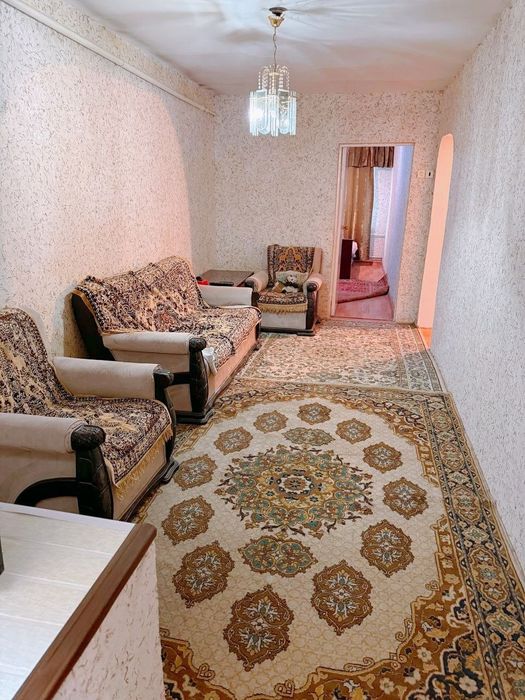 Дом с косметическим ремонтом в Юнусабаде