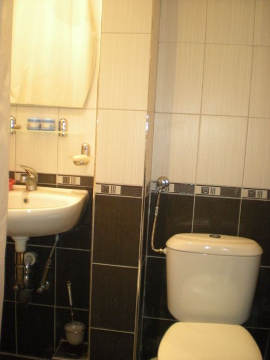 Дава се под наем Четиристаен апартамент в Варна, Спортна зала - 100 кв.м за 630 € - Снимка #3