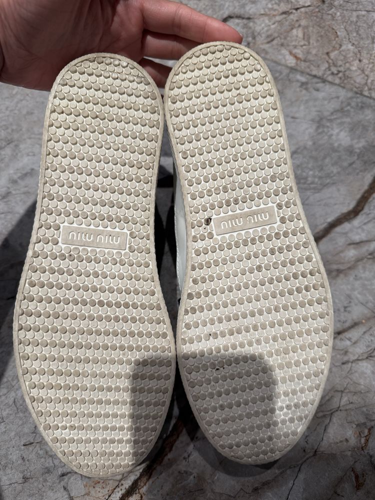 Маратонки Miu miu  38,5