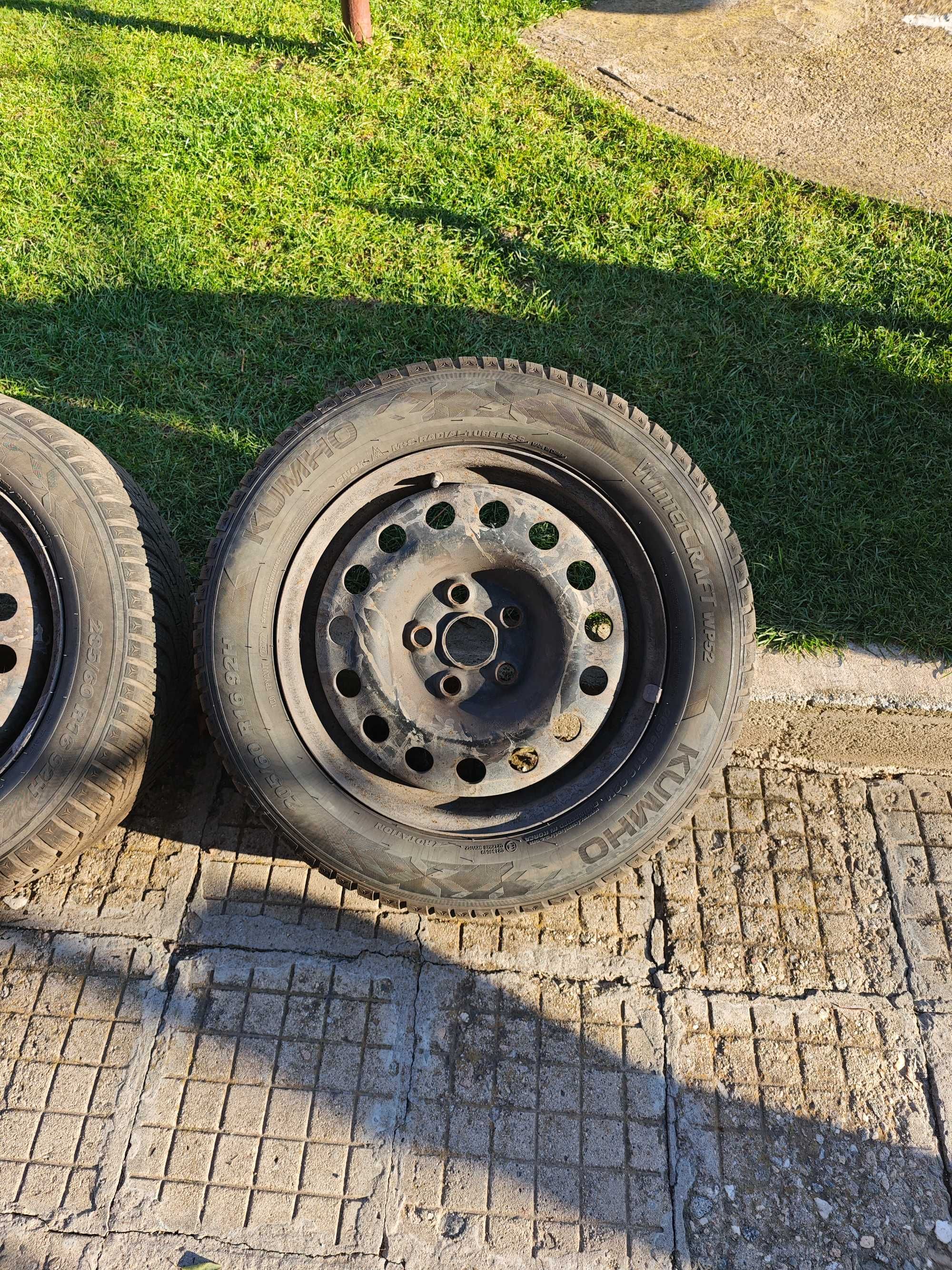 Гуми KUMHO 205/60.16 DOT 29седмица 2022г