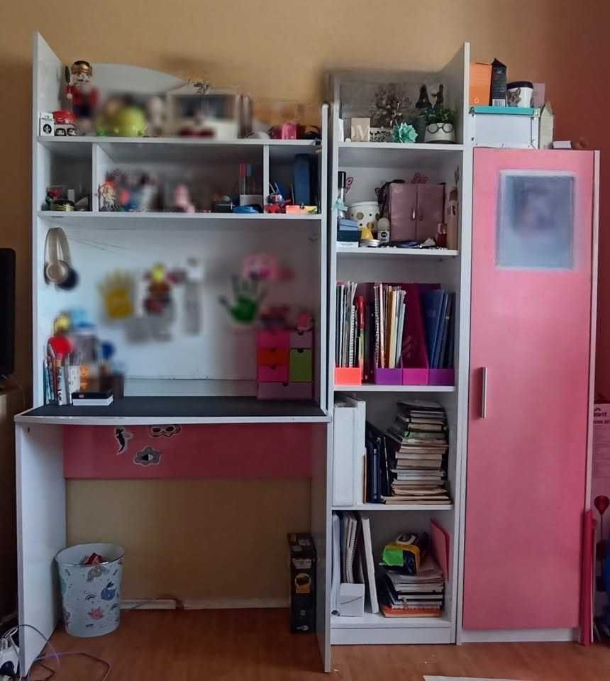 Детска секция "Али" с бюро