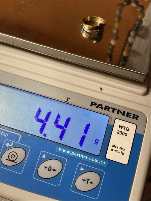 Inel aur 18kt.cu diamante