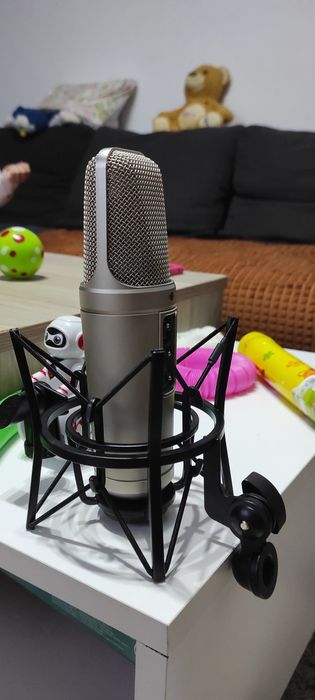Microfon studio Rode Nt2a nou