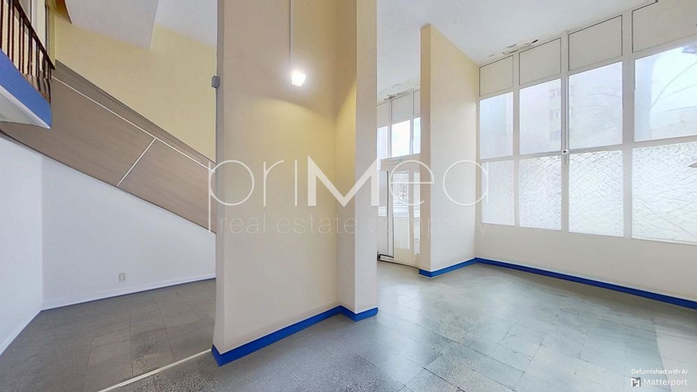 Дава се под наем Магазин в Бургас, Зорница - 120 кв.м за 765 € - Снимка #2