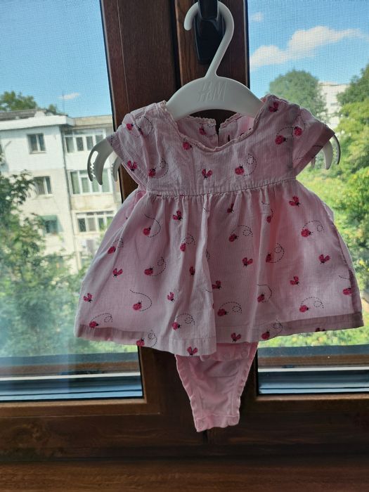 Lot 2 rochite 0-3 luni