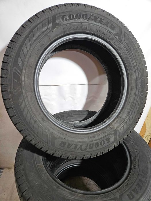 4бр 215/65/16С GOODYEAR 10мм грайфер дот:22г Предлагаме монтаж++