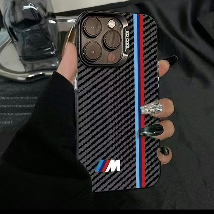Продам новый чехол на Iphone 15