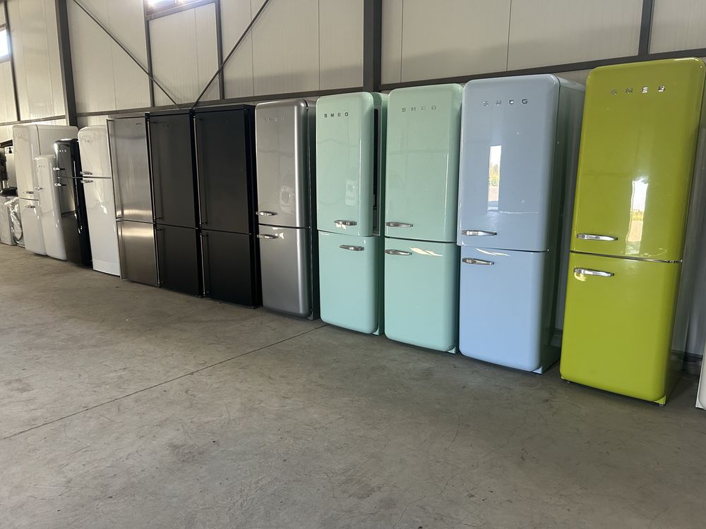 Инверторен хладилник SMEG-СМЕГ FAB32LPB5, 196см ,Total No Frost