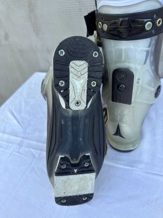 Clapari ski schi Atomic Hawx 100w marime Eur:38 Mondo:24.5 Flex:100