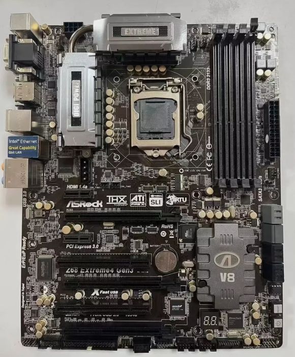 Материнская плата ASRock Z68 Extreme4 Gen3