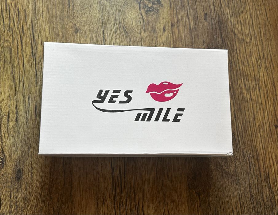 Дамски обувки на ток с камъчета