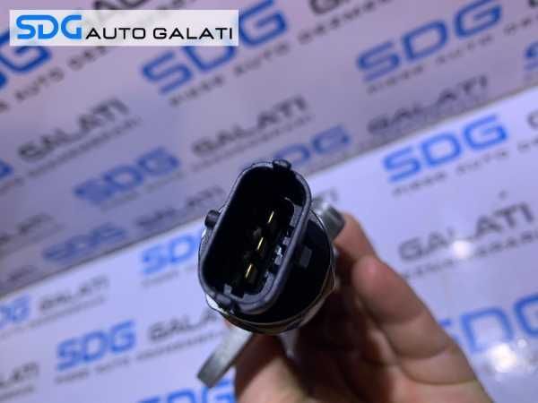 Rampa Presiune Injectoare cu Senzor Regulator Saab 9-3 93 1.9 TiD 120CP 2004 - 2015 Cod 55197370 0445214095