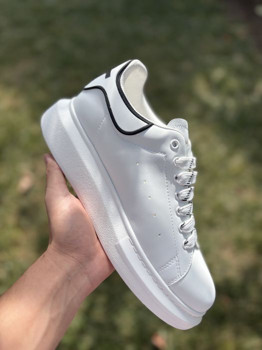Alexander McQueen | Calitate Premium
