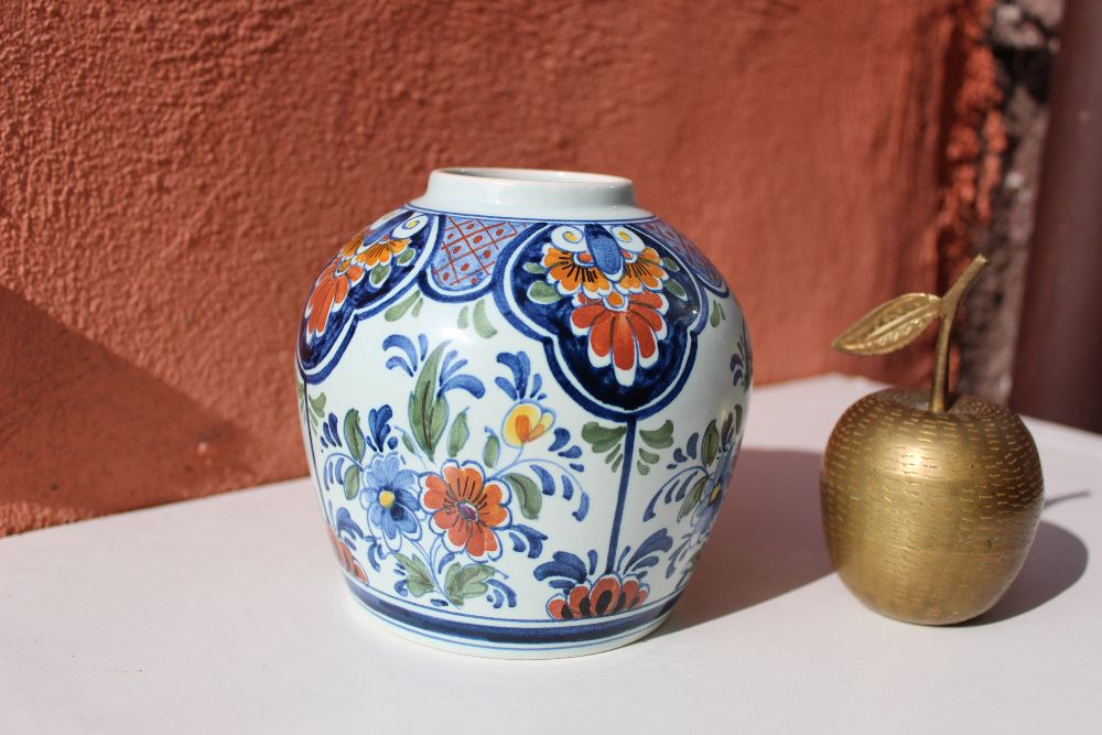 Bol portelan de colectie DELFT Ginger Jar, sf secol 19