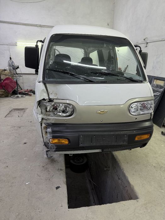 Chevrolet Damas 2023 metan bor srochna sotiladi