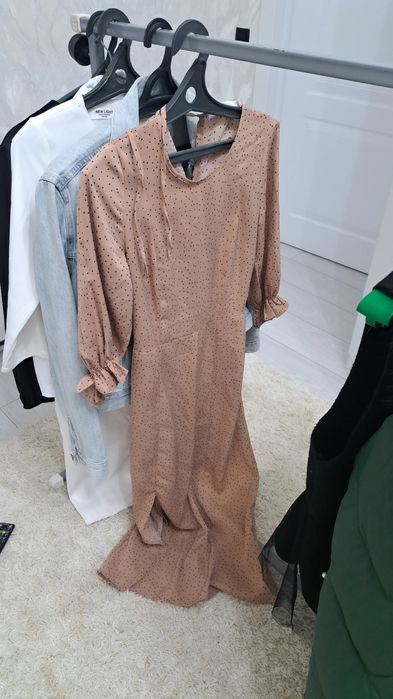 Женские одежды 42-44р