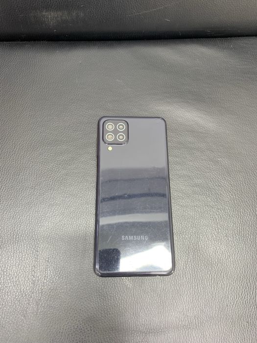 Подается самсунг А22