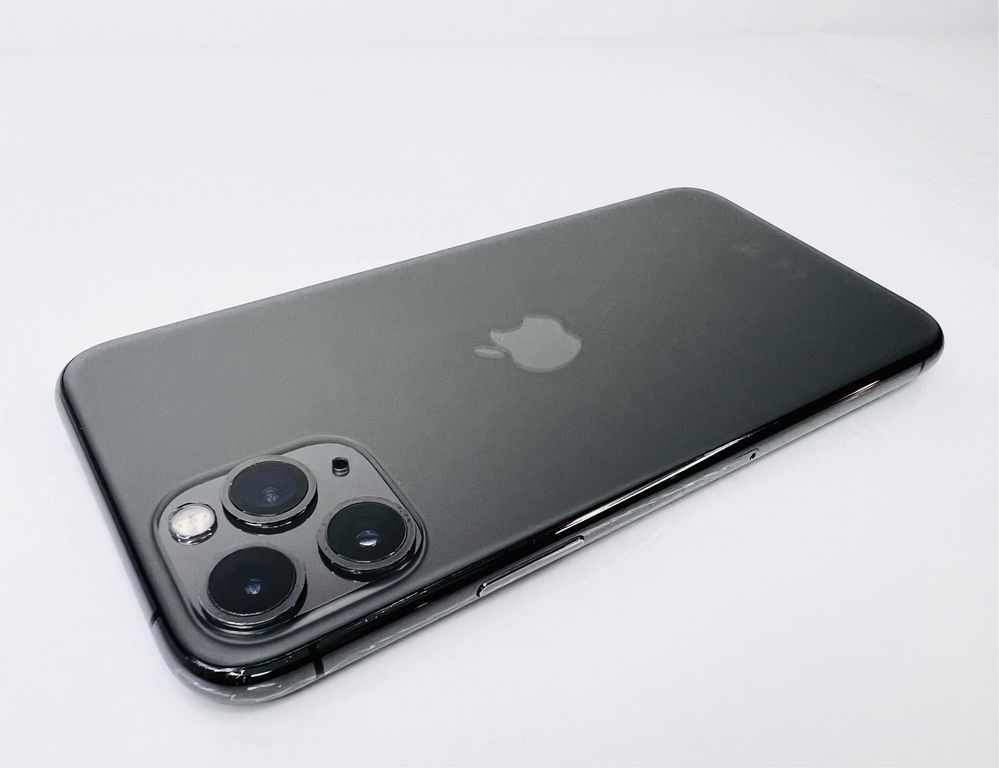 Apple iPhone 11 Pro Max 512GB Space Gray Отличен! Гаранция!