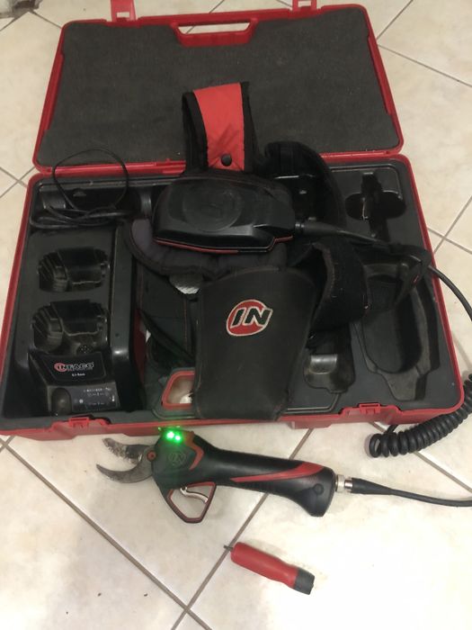 Foarfeca pomi vie Infaco 3015 in stare foarte buna