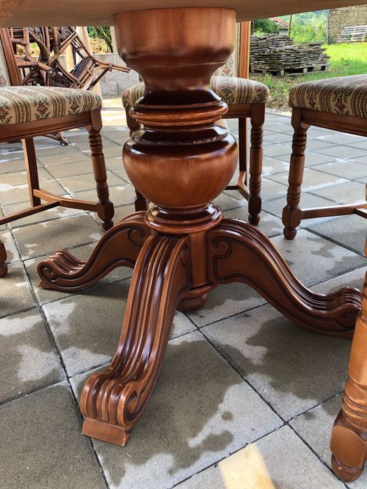 Трапезна маса със 6 стола