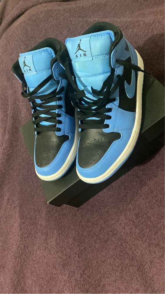 vand jordan 1 university blue