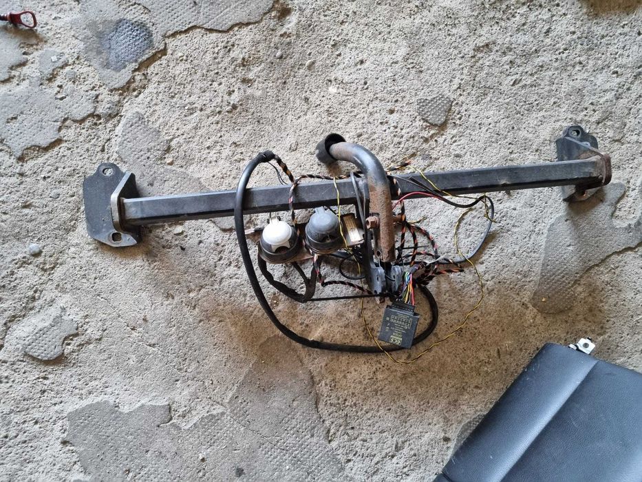 Carlig tractare complet cu modul BMW X1 F48