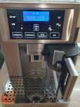 Vând espressor Delonghi Primadonna  Avant