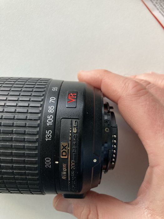 Nikon AF-S DX Nikkor 55-200mm f/4-5.6G VR, за части