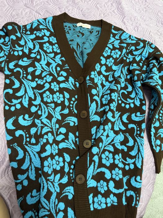 Продам женские платье ,кардиганы