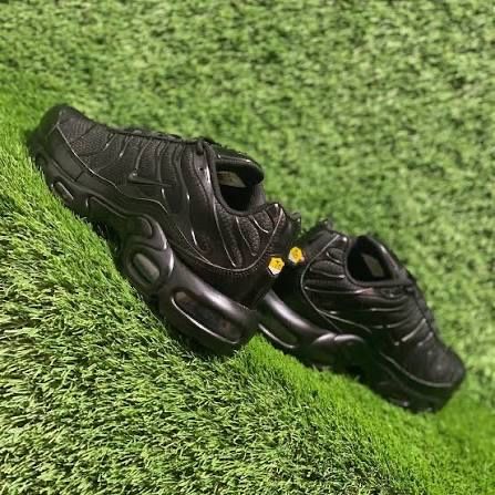 Налични Nike Air Max TN Мъжки Обувки